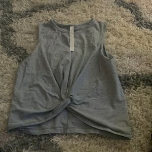 Lululemon crop top size 4